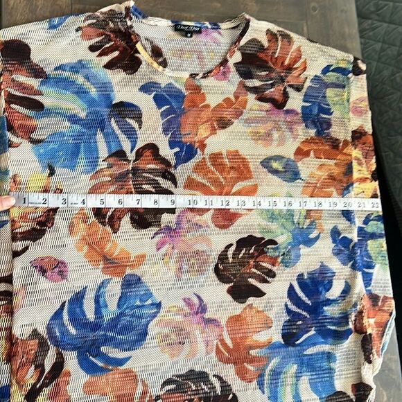 Dor Dor Couture Tropical Mesh see thru Top Sz-Medium - Picture 6 of 11